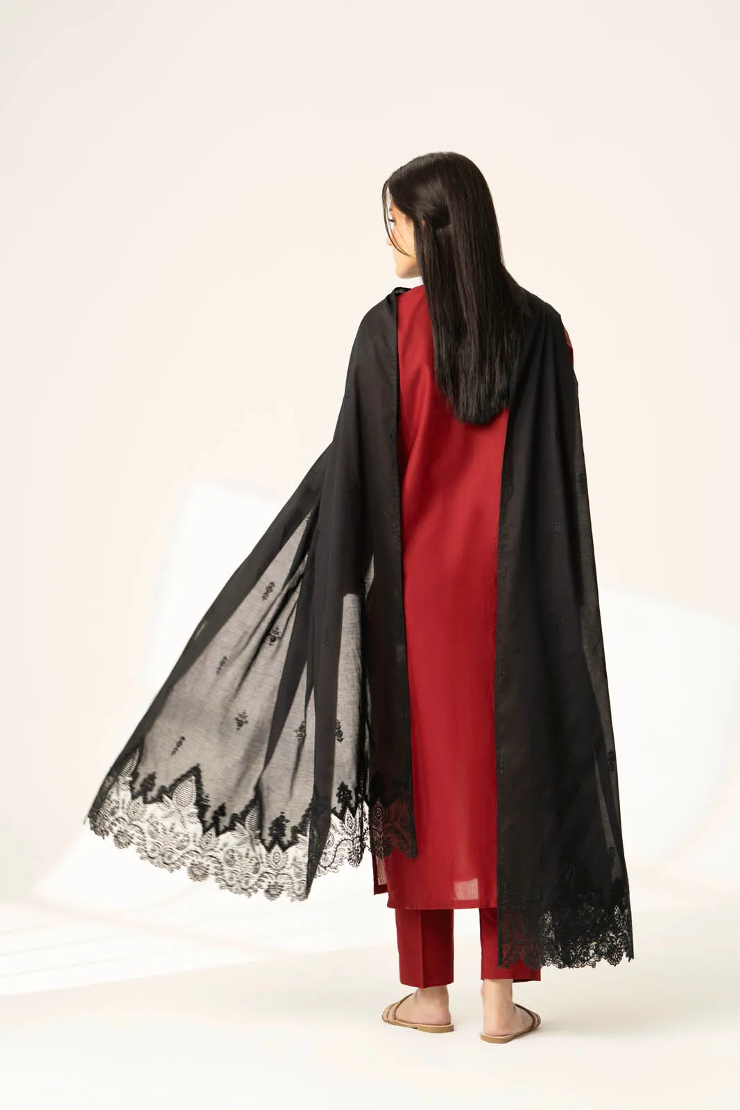 1 Piece Lawn Embroidered Shawl (CH0005)