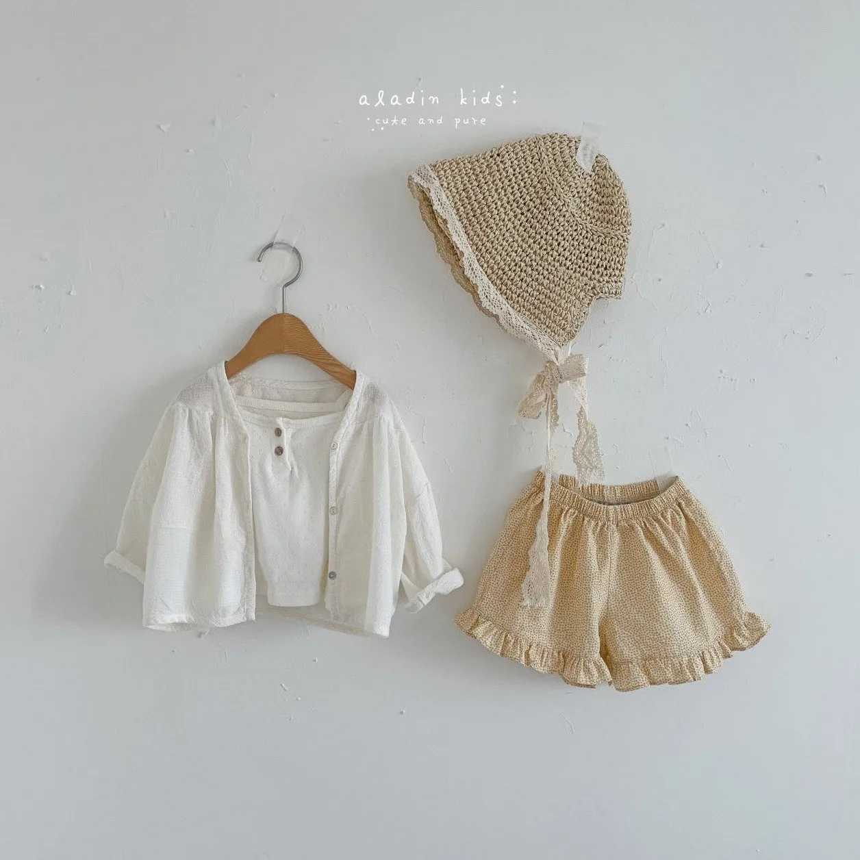 Aladin Wing Shorts (2 colour options)