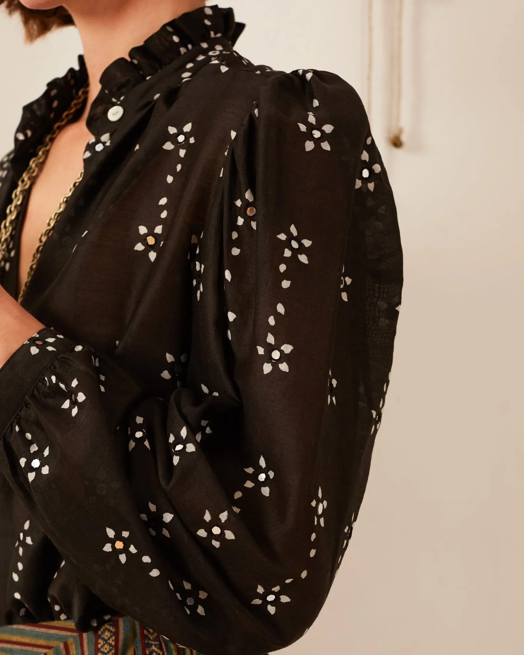 Annabel Black Daisy Shirt