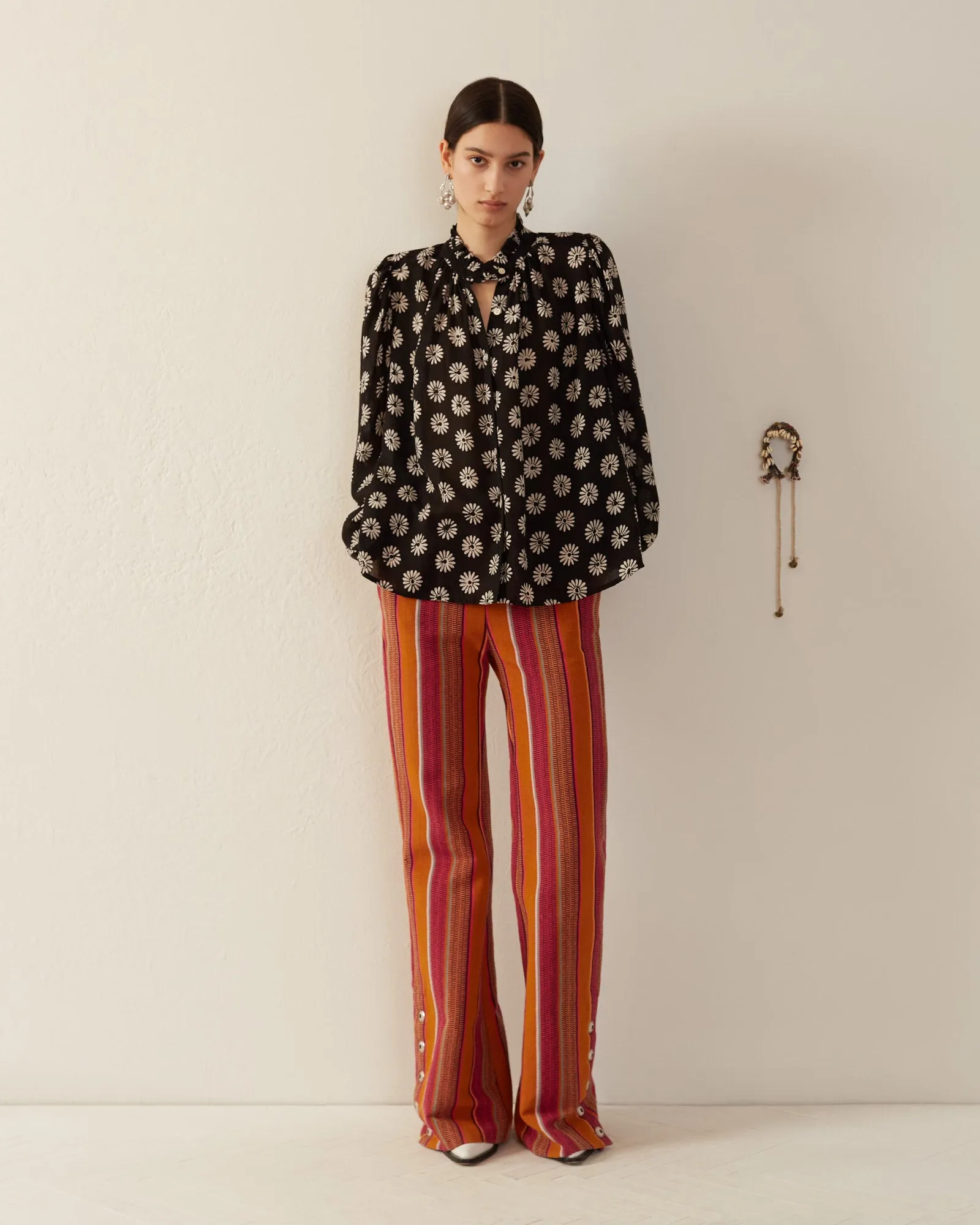 Annabel Onyx Daisy Shirt
