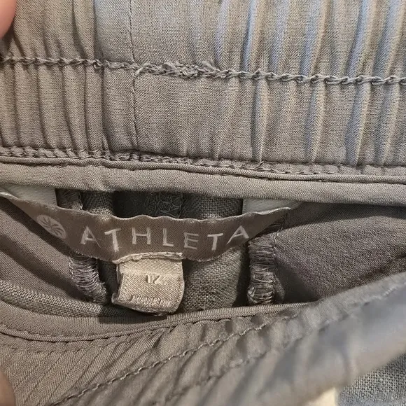 ATHLETA 100% LINEN Bali Gray Shorts 12  175797-04