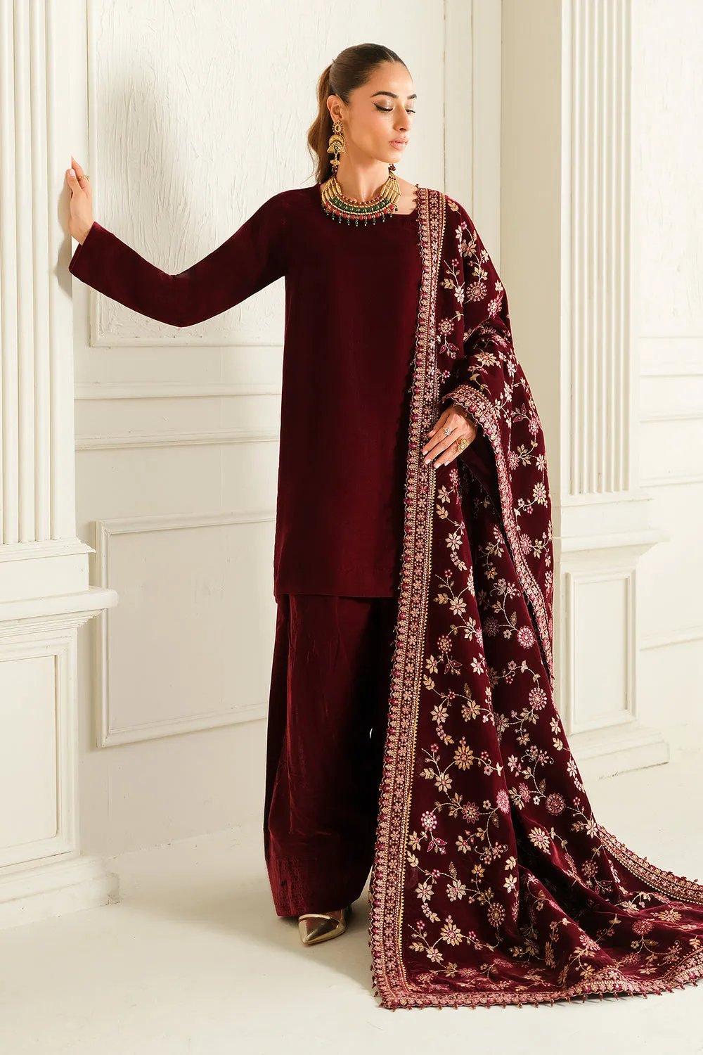 BAROQUE | Velvet Shawl -VS-52