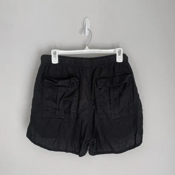 BlankNYC Black Linen Blend Drawstring Silver Accented Shorts with Zipper Pockets
