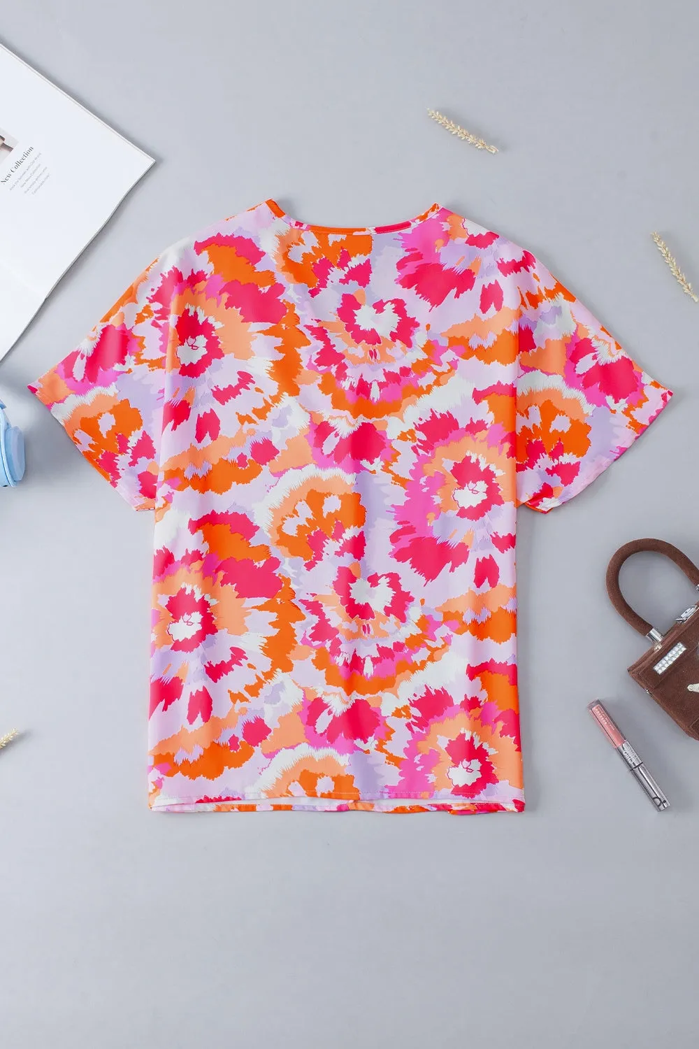 Brisa Printed V-Neck Short Sleeve Blouse