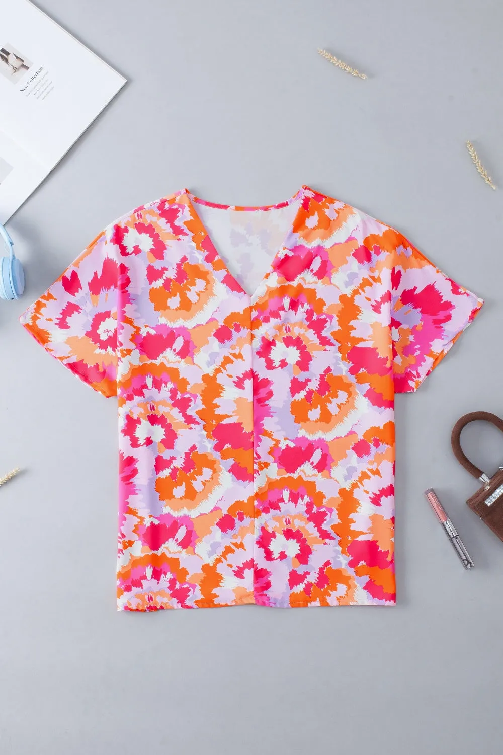 Brisa Printed V-Neck Short Sleeve Blouse