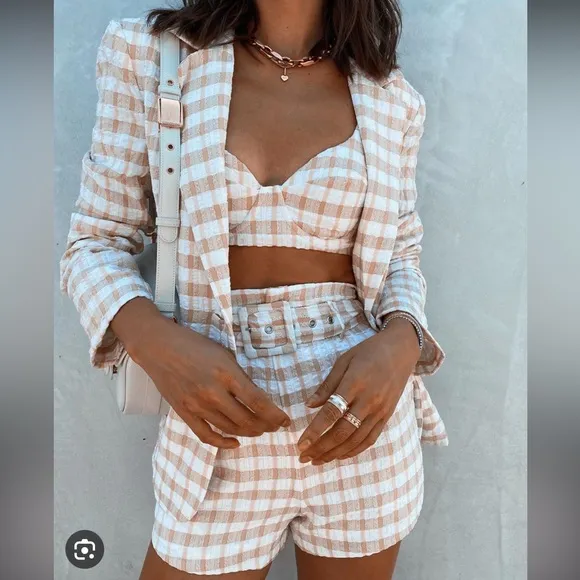 Camila Coelho Silvio Tan Check Shorts Size XS