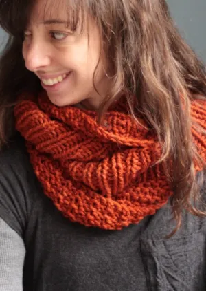 Carmella Infinity Cowl, Elizabeth Smith Knits. Print Knitting Pattern