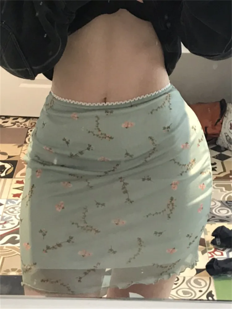 Chiffon Floral Mini Skirt with Lace Trim Waist and Slim Fit - Polyester Material