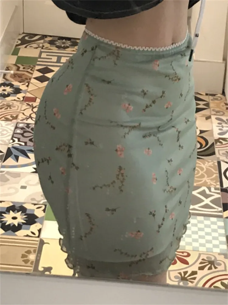 Chiffon Floral Mini Skirt with Lace Trim Waist and Slim Fit - Polyester Material