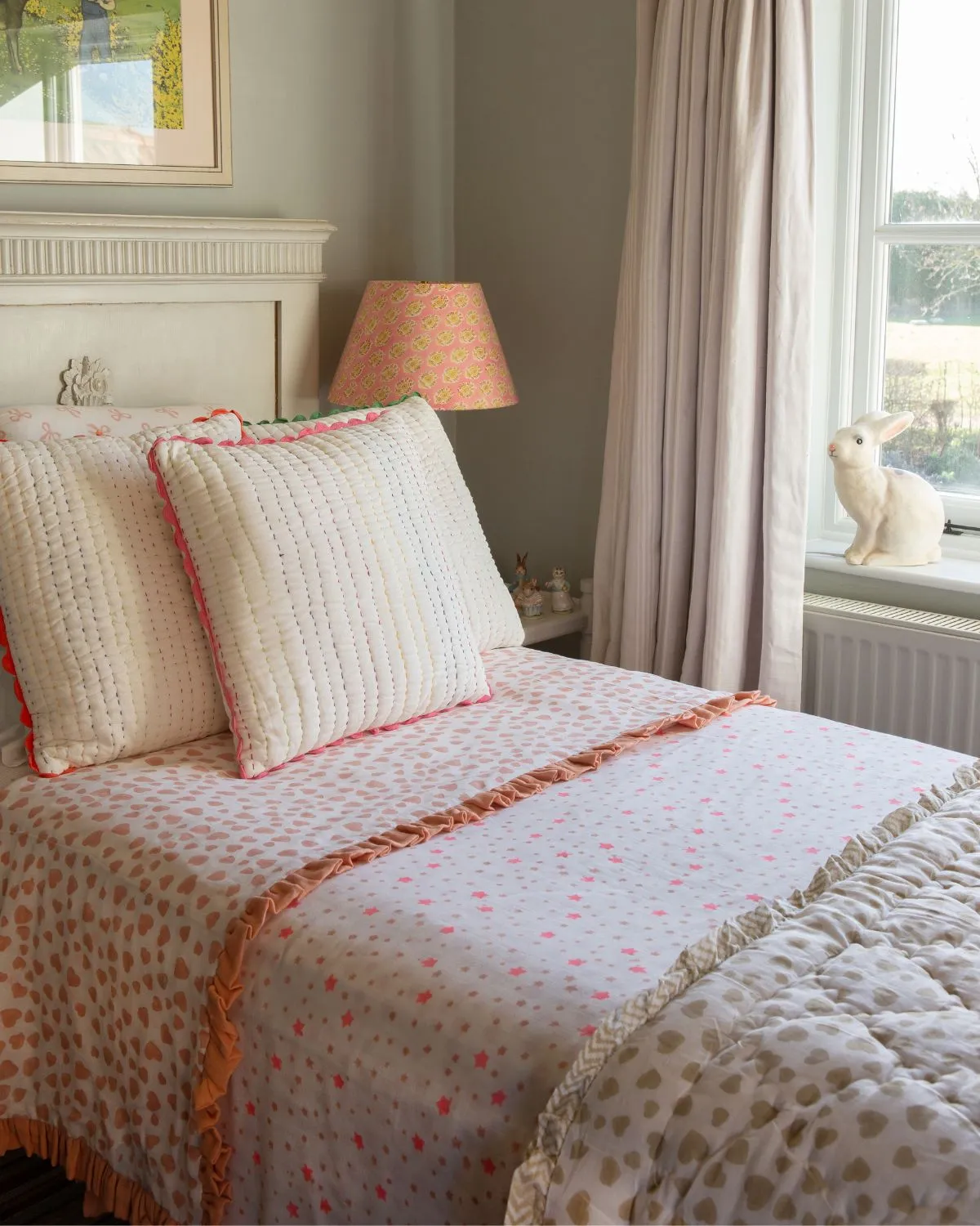 Cosmos Cot Quilt