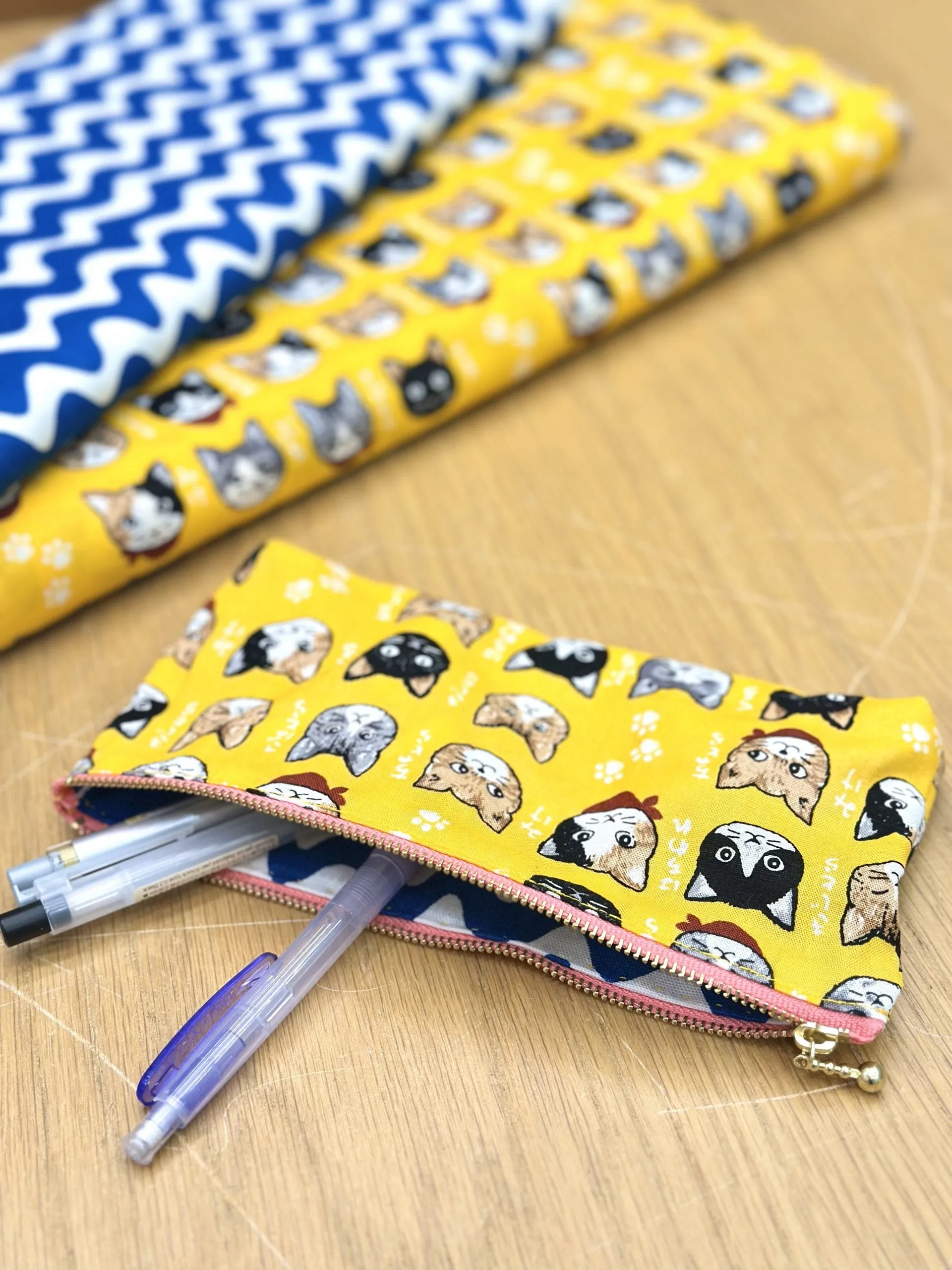 Cotton Scare Printed Fabric - Cat