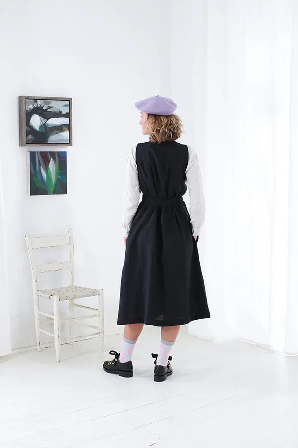 CUISINE APRON DRESS IN BLACK LINEN
