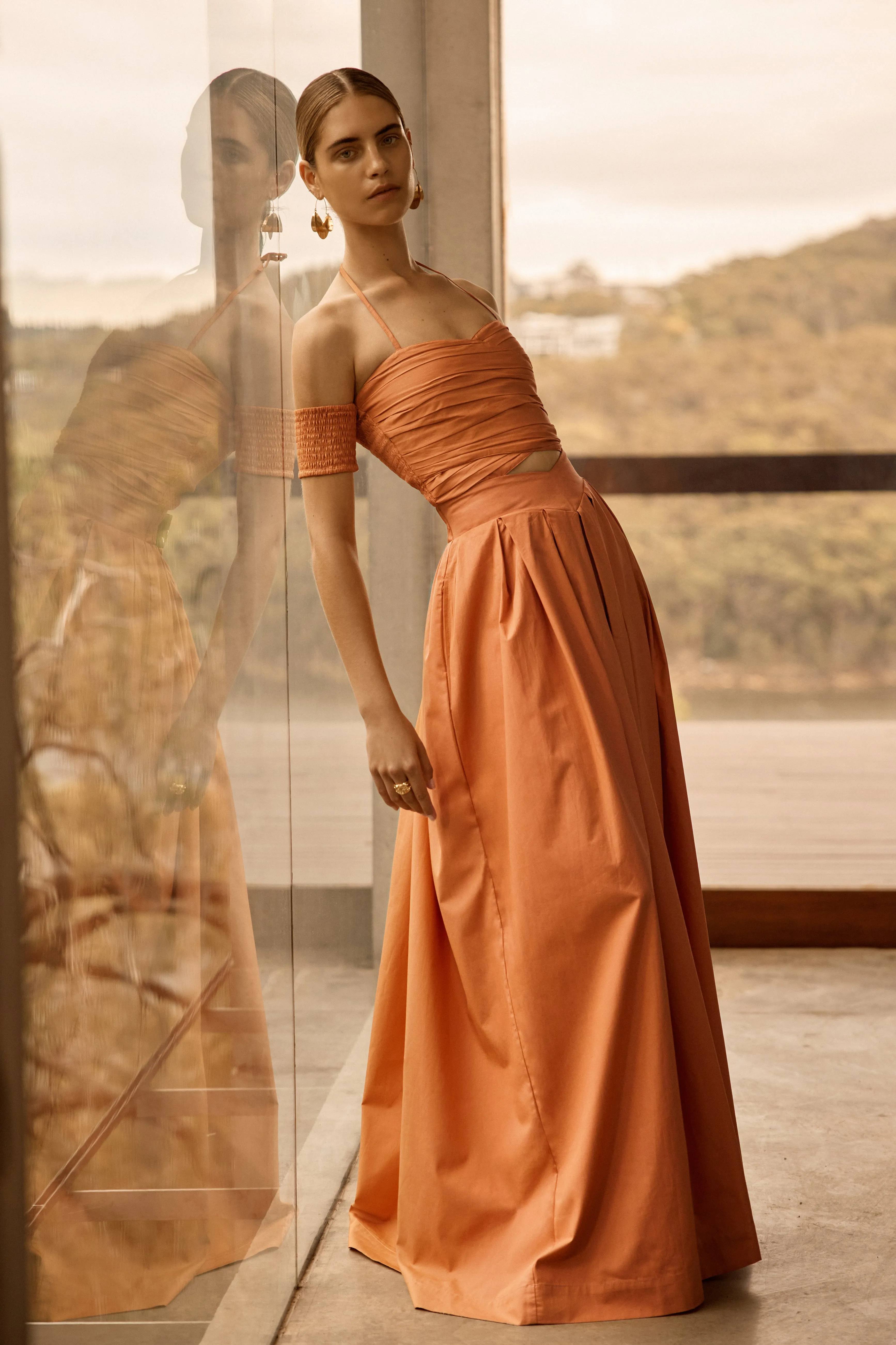 Detailed Crop | V Front Maxi Skirt