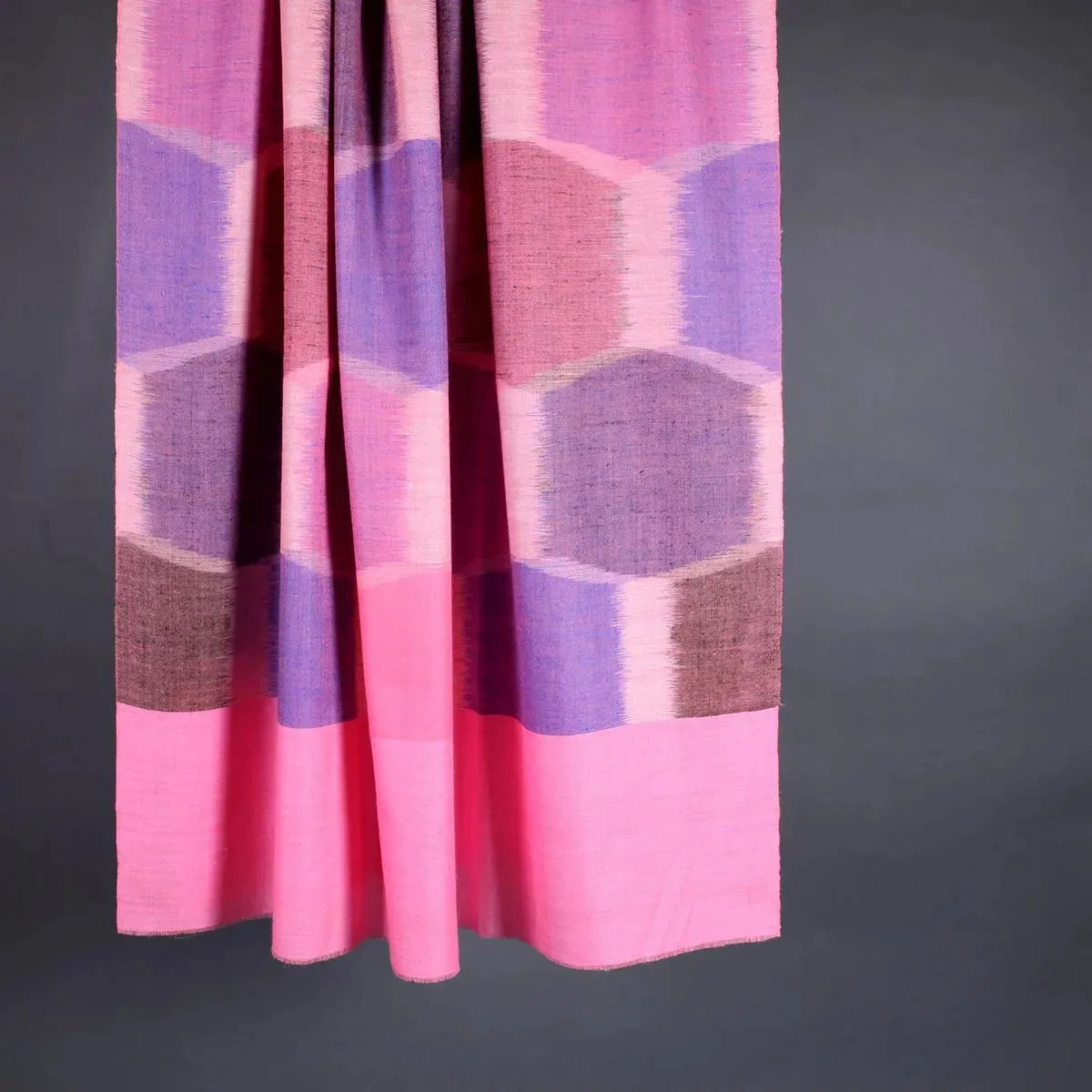 Diamond Design Pink Hand Woven Pashmina Shawl