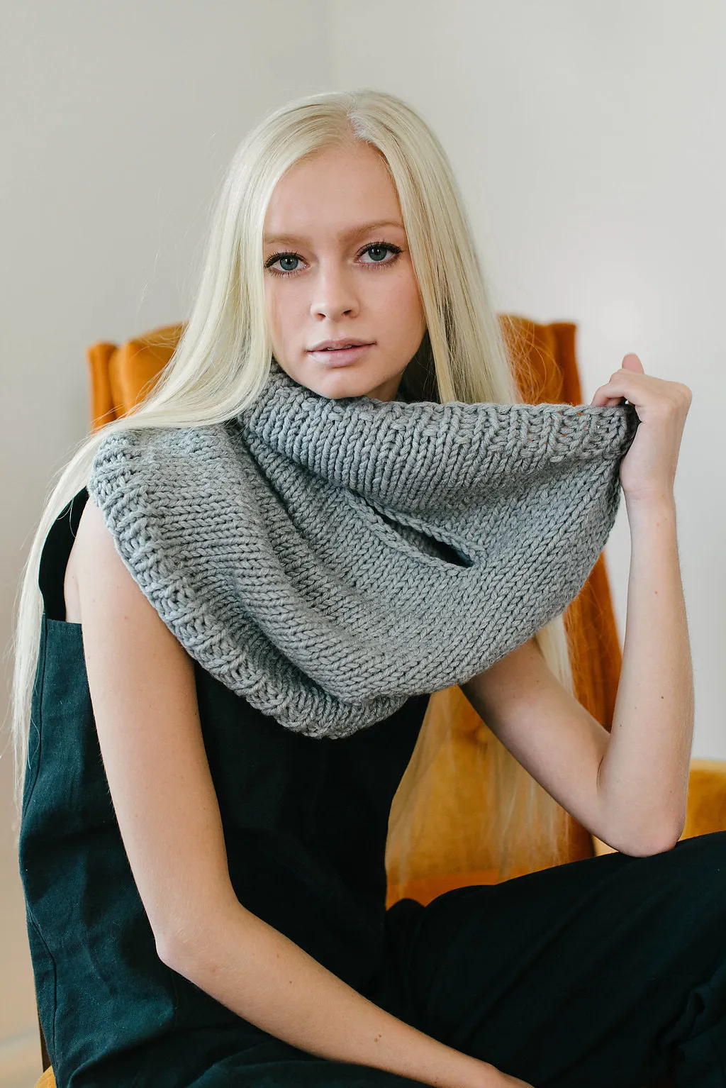 Eris Cowl, Jen Geigly. Print Knitting Pattern