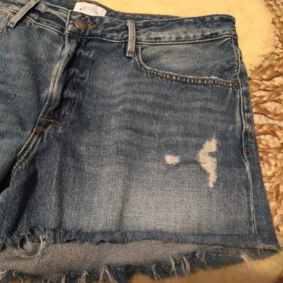 FRAME Le Grand Garcon denim shorts