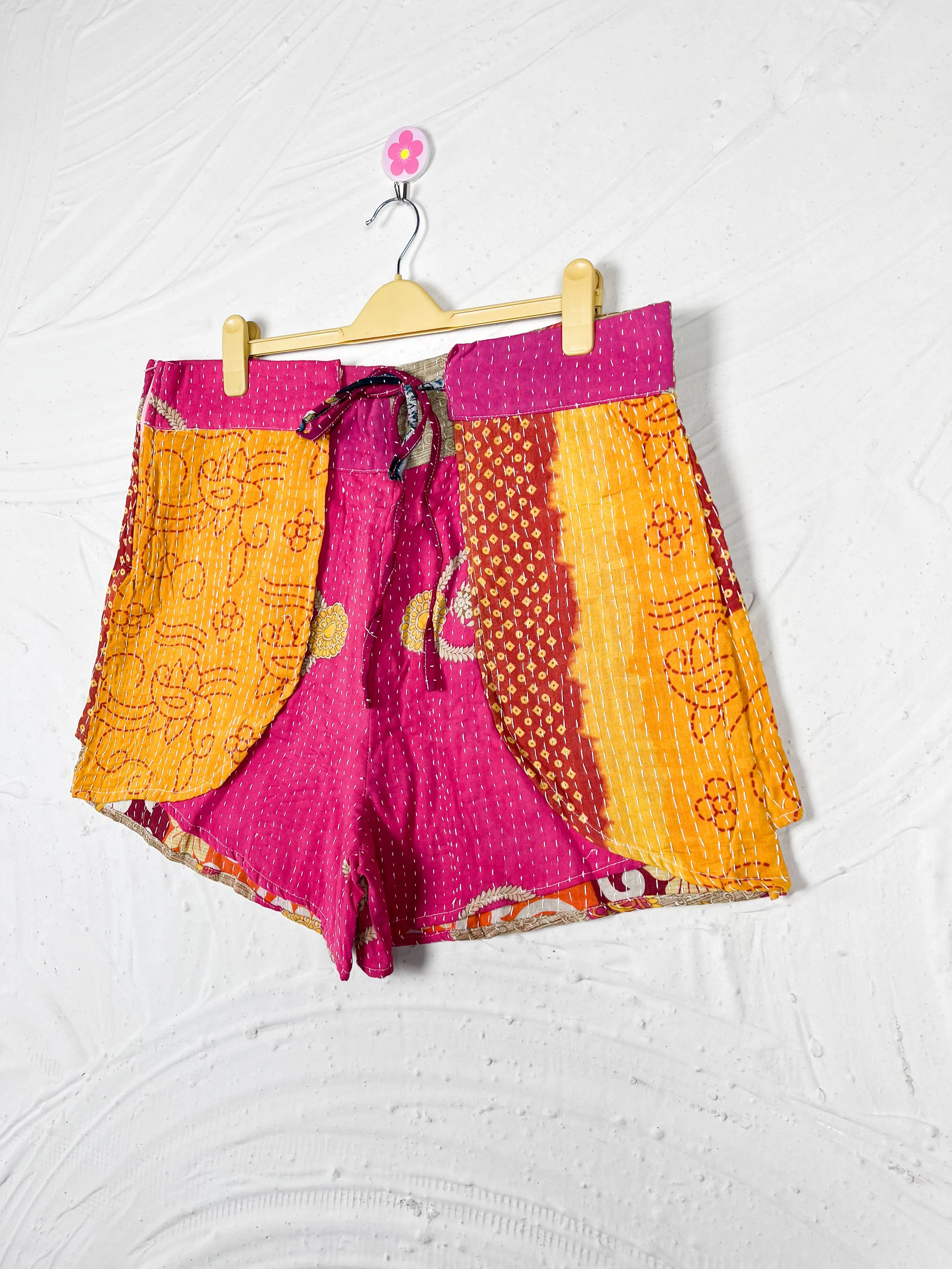 Happy Dance Shorts DCOSSH  L 23
