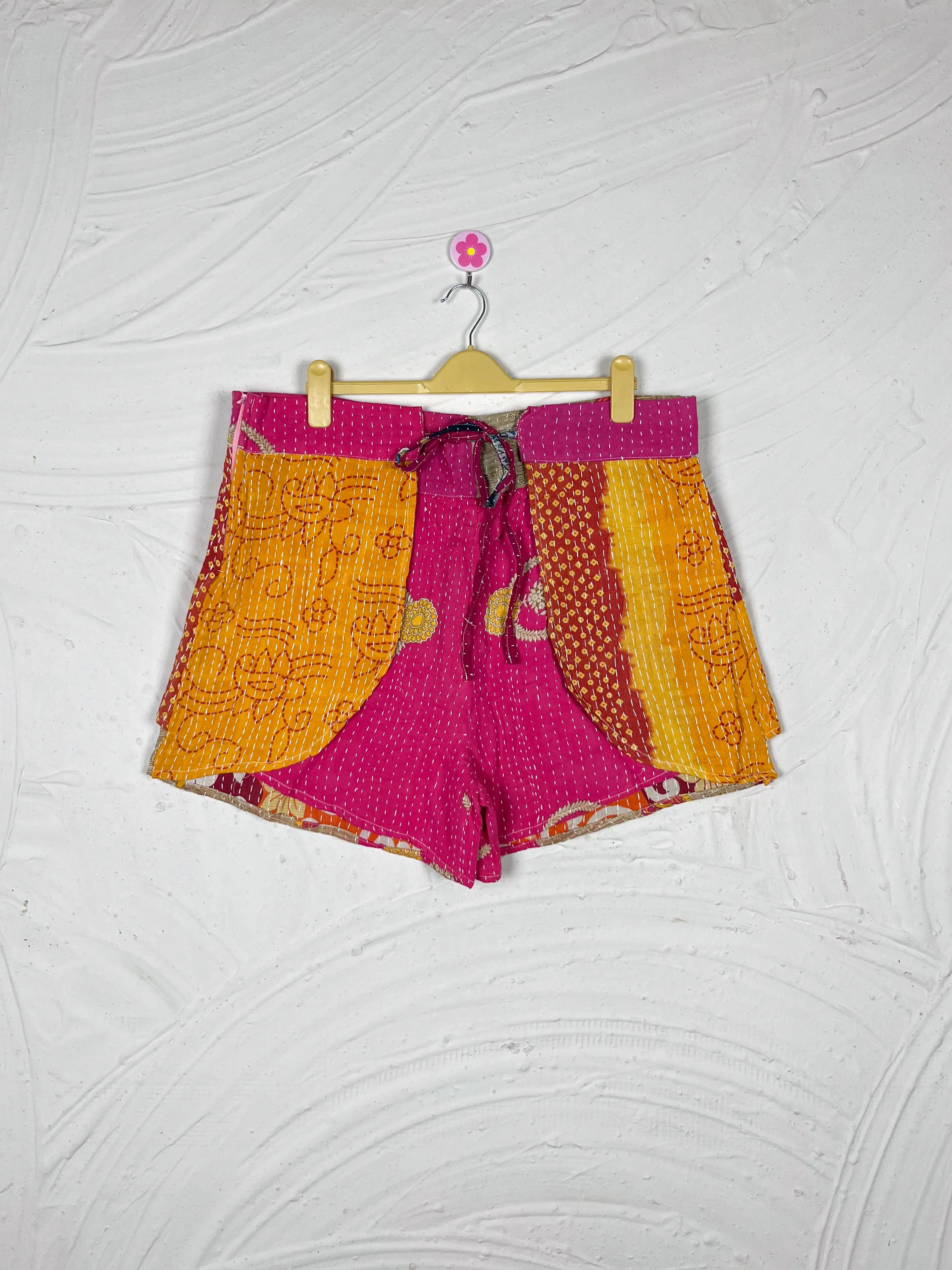 Happy Dance Shorts DCOSSH  L 23
