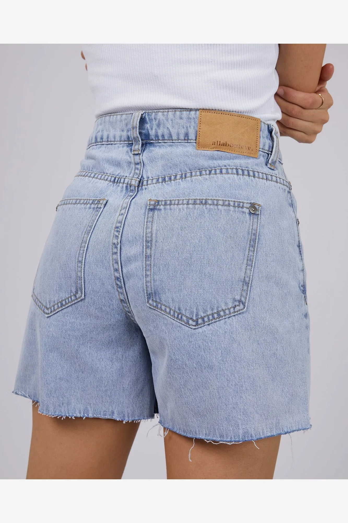 HARLEY BERMUDA SHORT - BLEACH