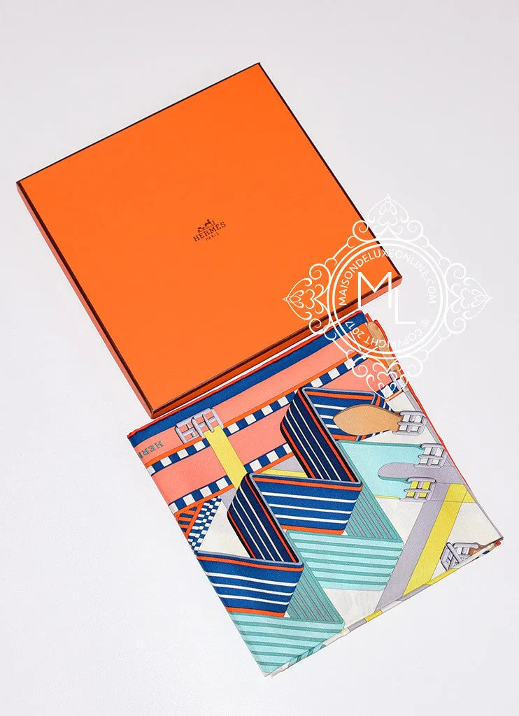 Hermes Ivory Aqua Twill Silk 90 cm Sangles en Zigzag Scarf