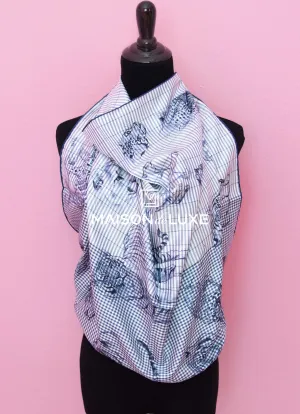 Hermes "Dans l'atelier de Robert Dallet Finesse" Twill Silk 90 cm Scarf