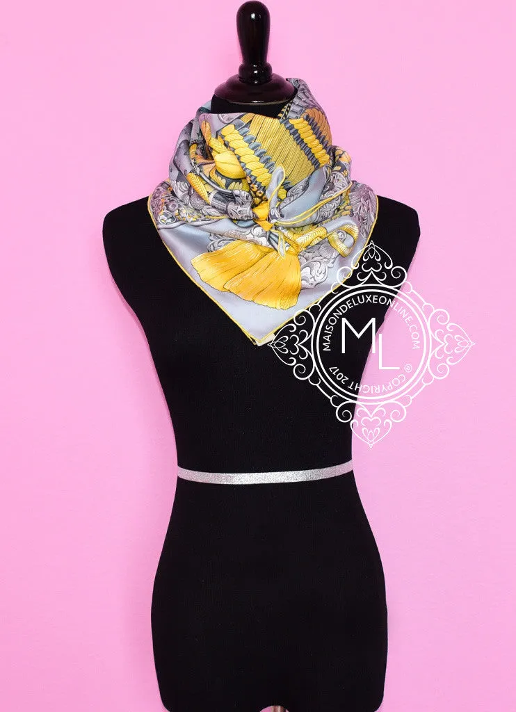 Hermes Yellow Grey Twill Silk 90 cm Parures De Samourais Scarf