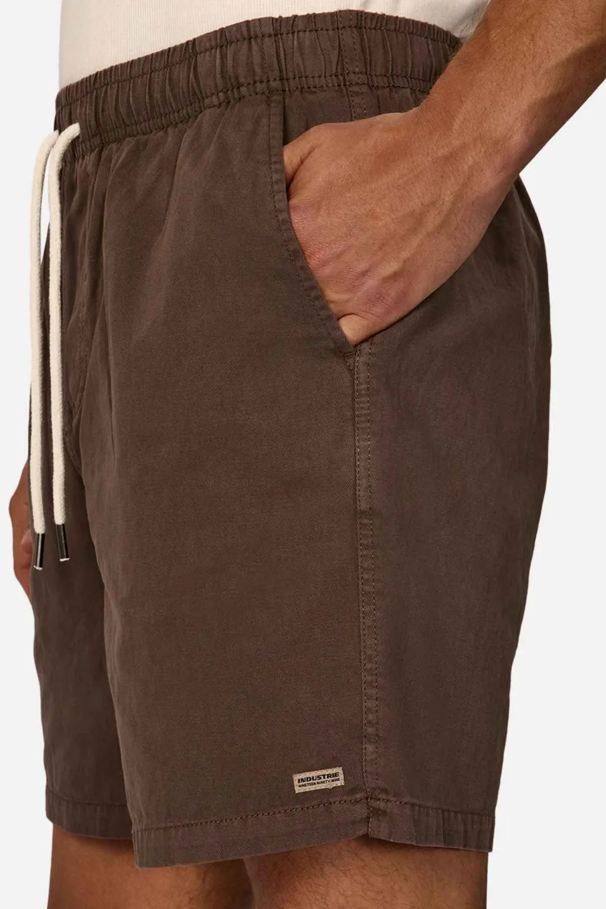 Industrie The Dublin Short