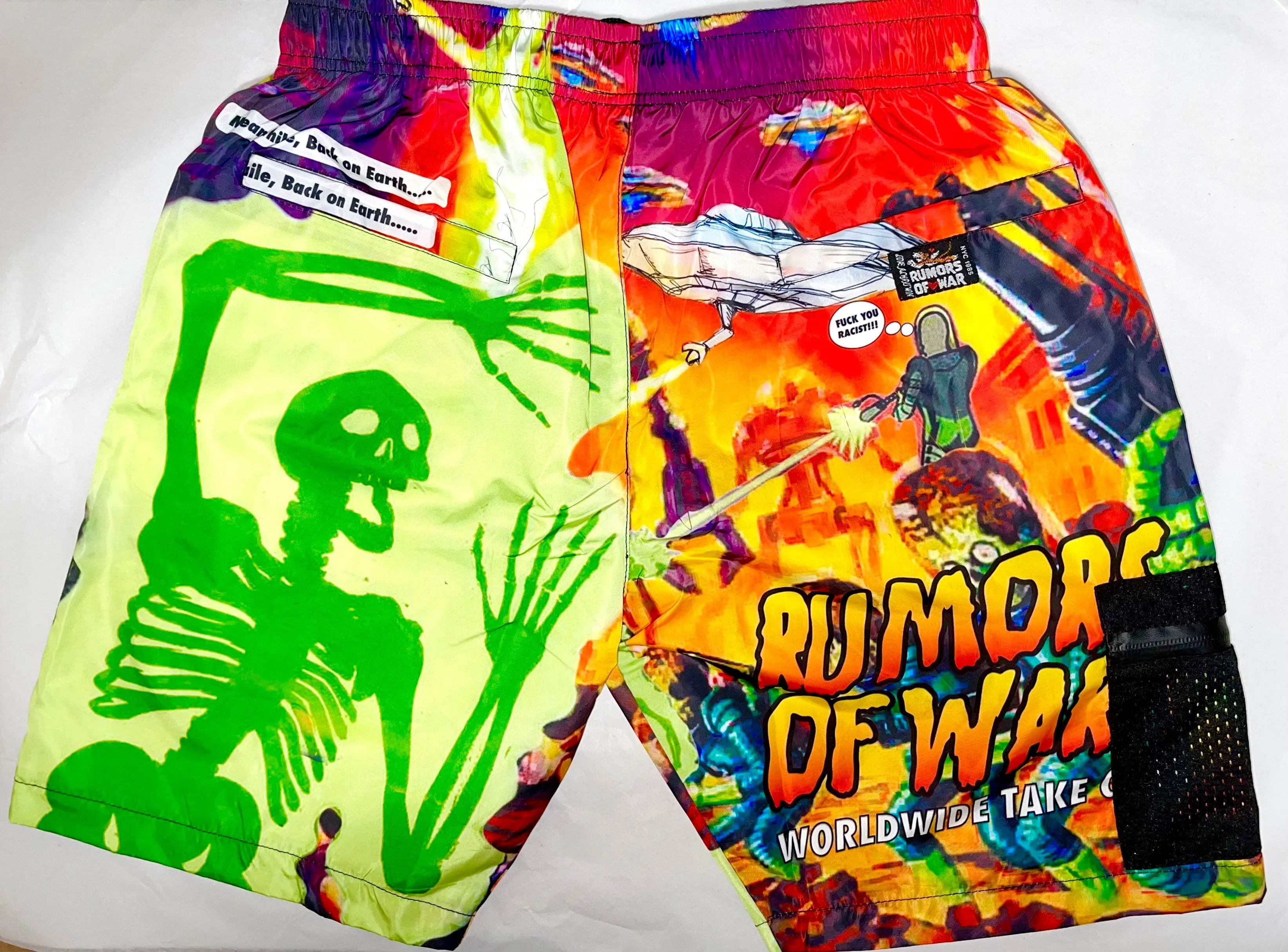 INVASION BOARD SHORT