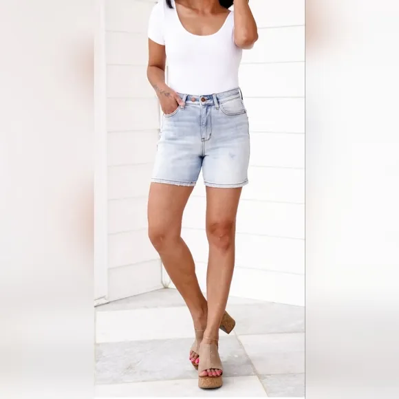 Judy Blue High Rise Two Button Light Wash Midi Denim Dad Shorts S-3XL NEW