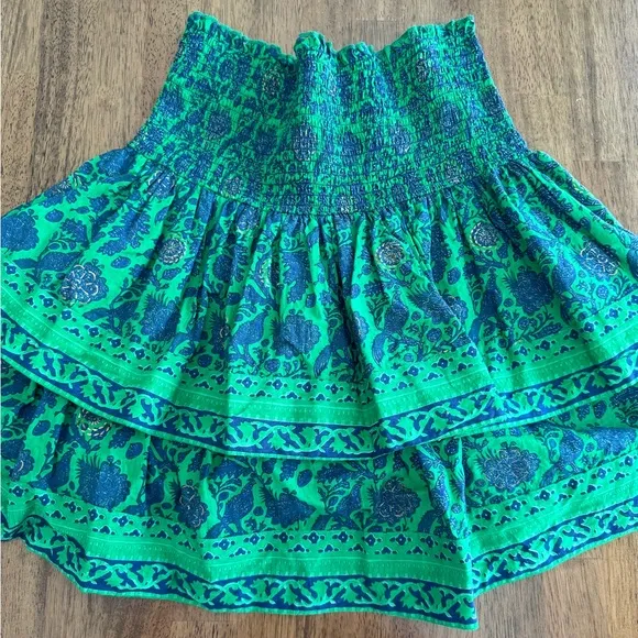 La Plage Palace Smocked Skirt SZ M Green Navy Multi
