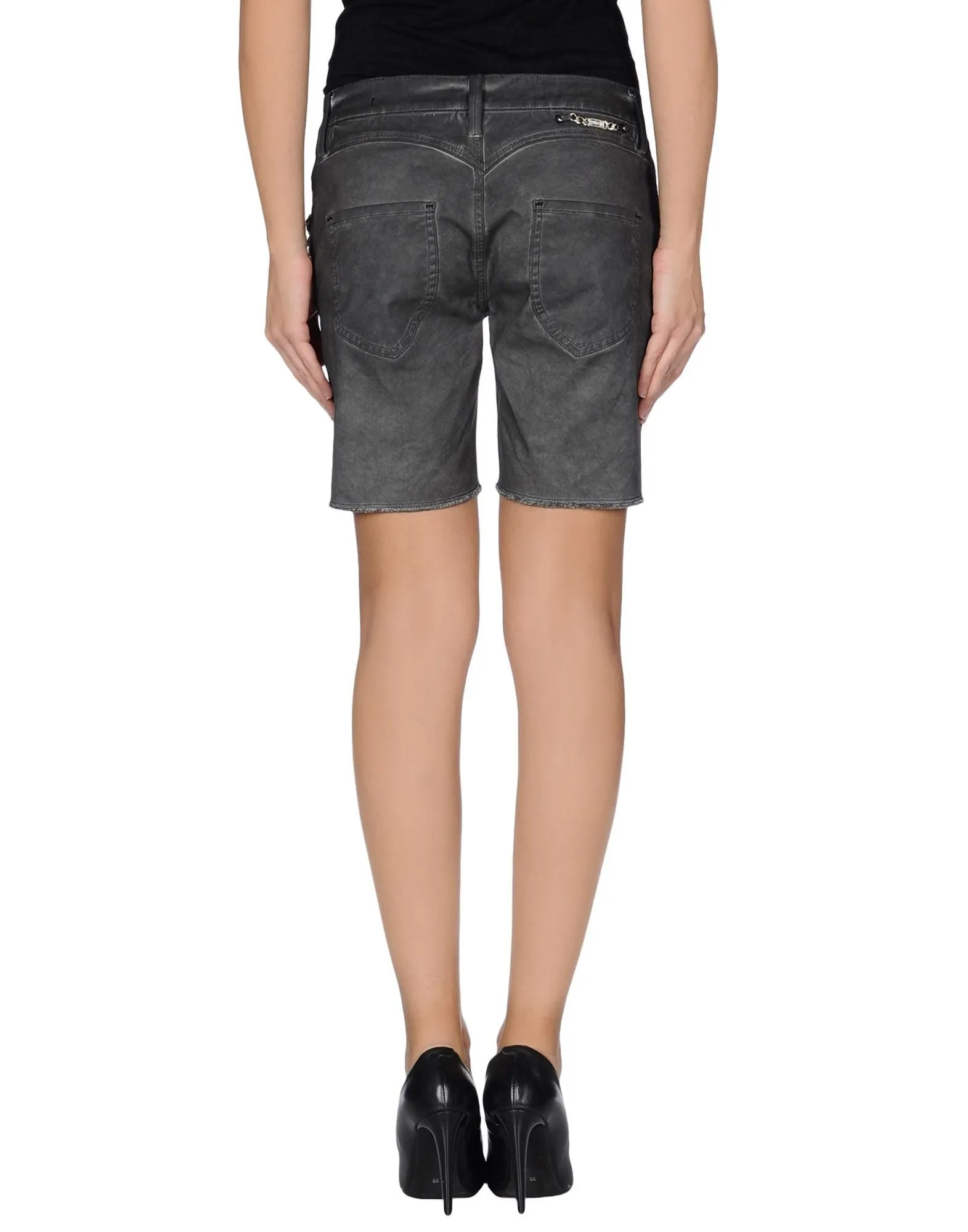 LEROCK Women's Black Jeweled Cut-Off Shorts NEW