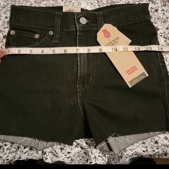 Levi's Black High Waist Denim Shorts Size 24