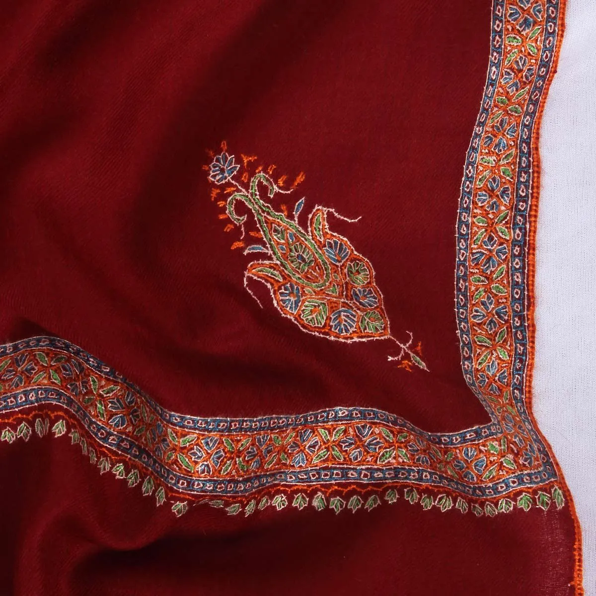 Maroon sozni Embroidered Hashidaar Pashmina Shawl