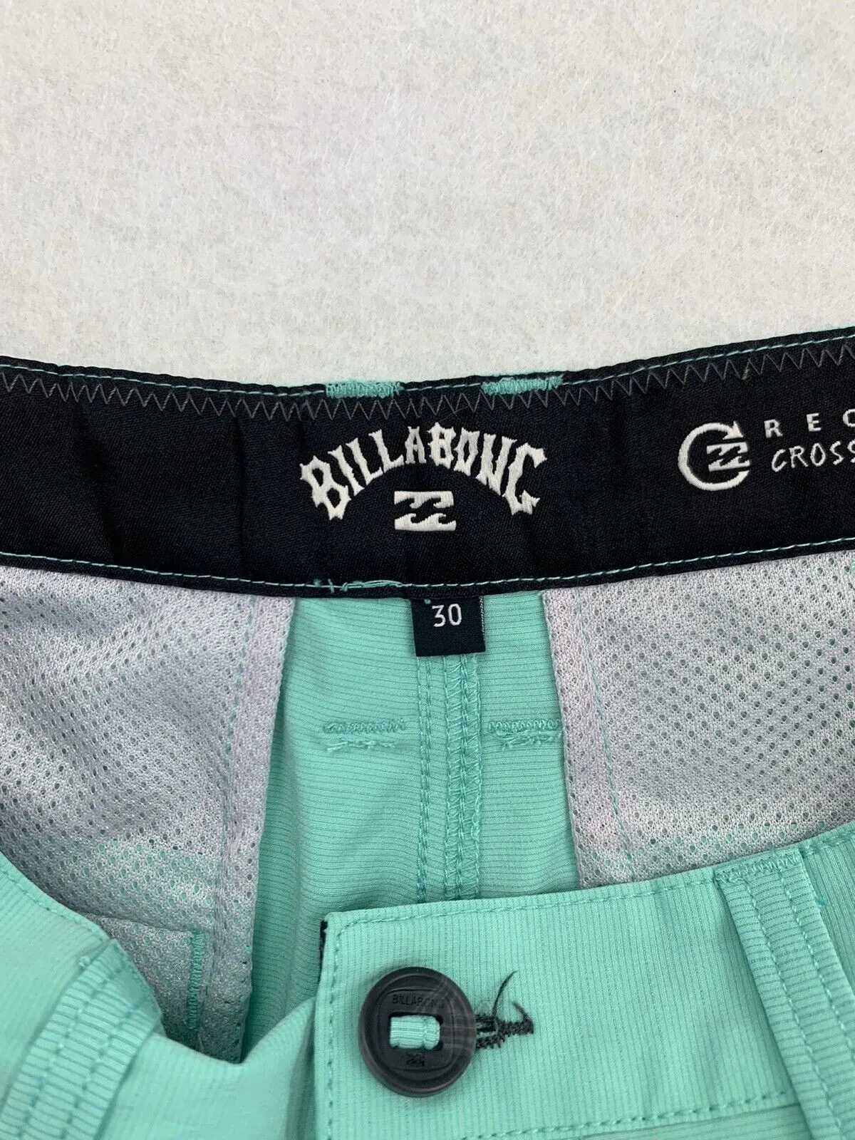 Men’s Billabong Green Swim Shorts Board Shorts Boardies Size 30