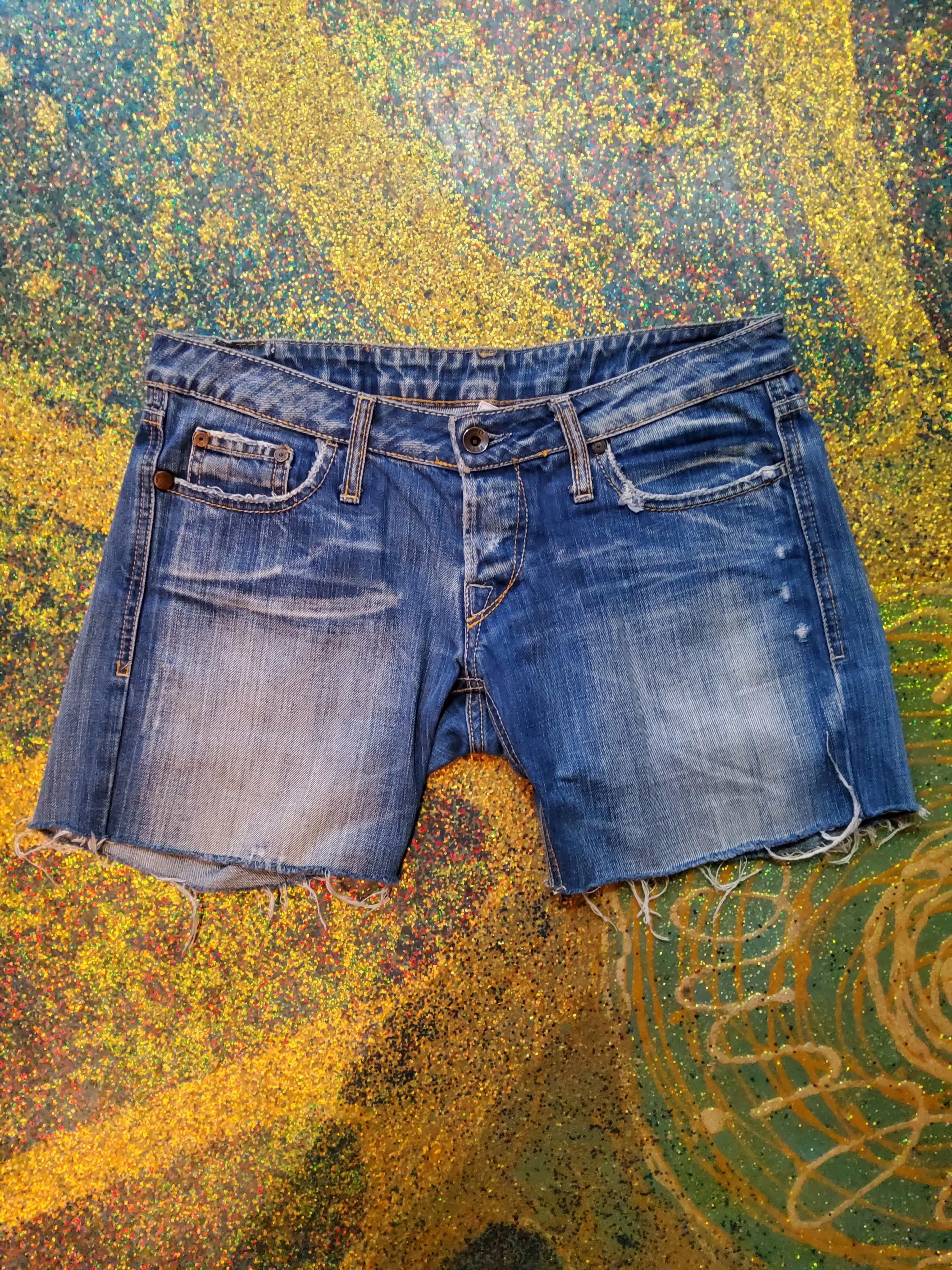 Mini jeans shorts