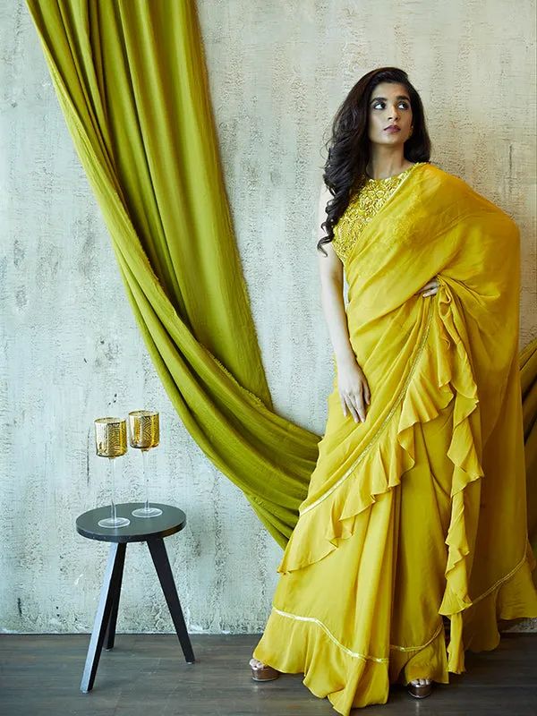 Nargis Saree