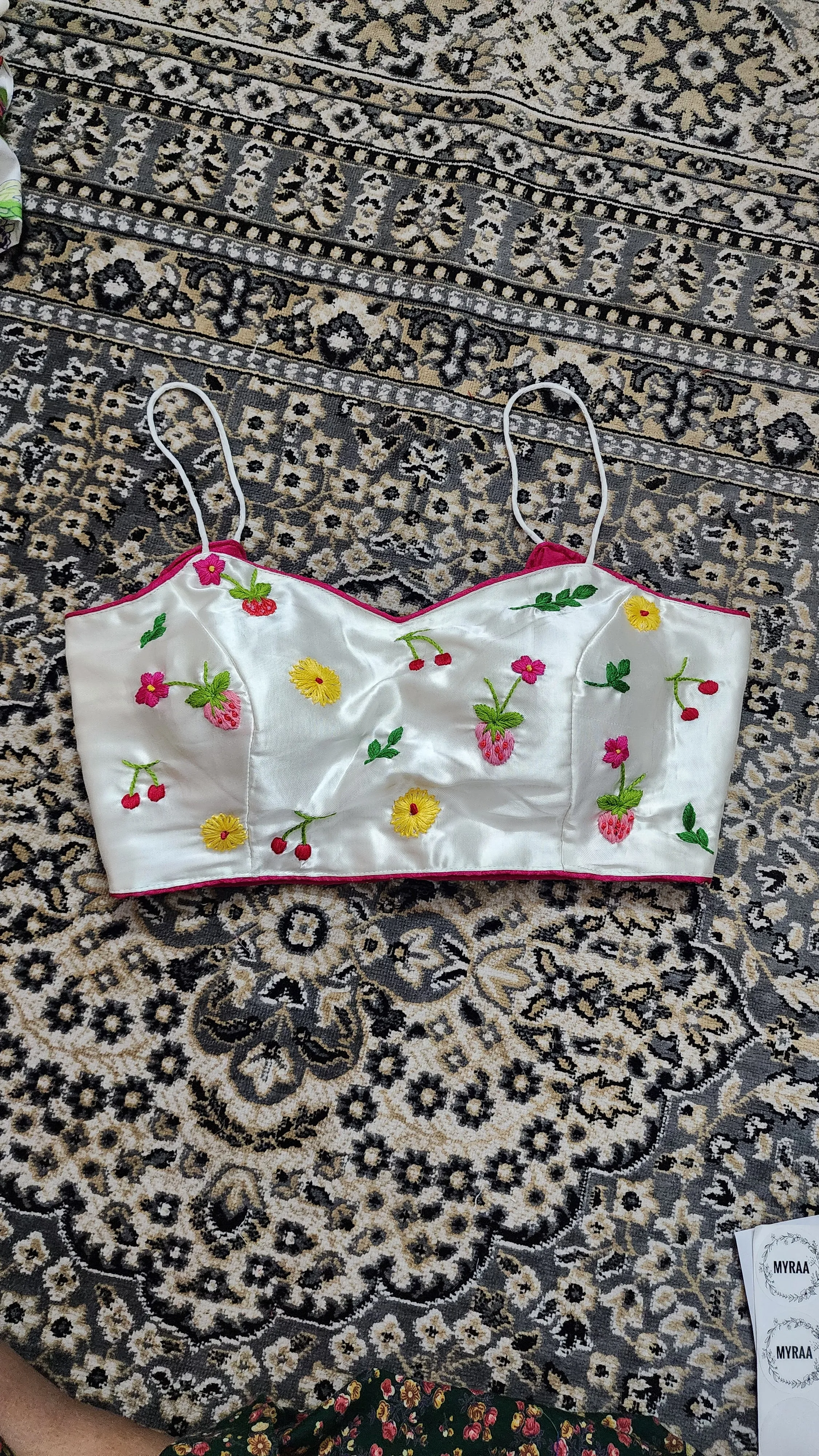 Nashila Phal  Blouse - White