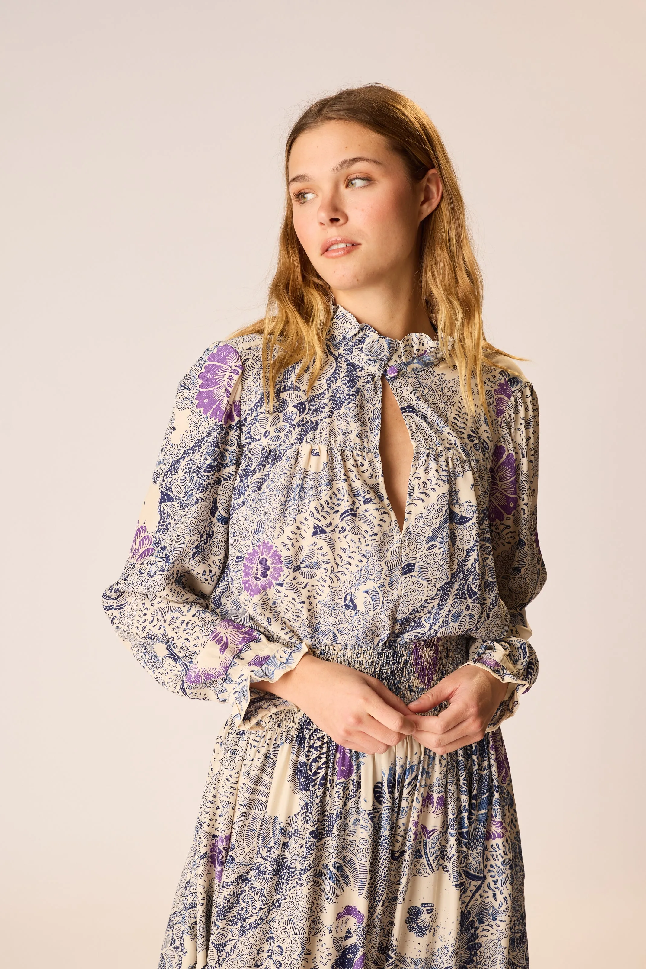 Natalie Martin ♥️ MOTHER GEORGIA TOP