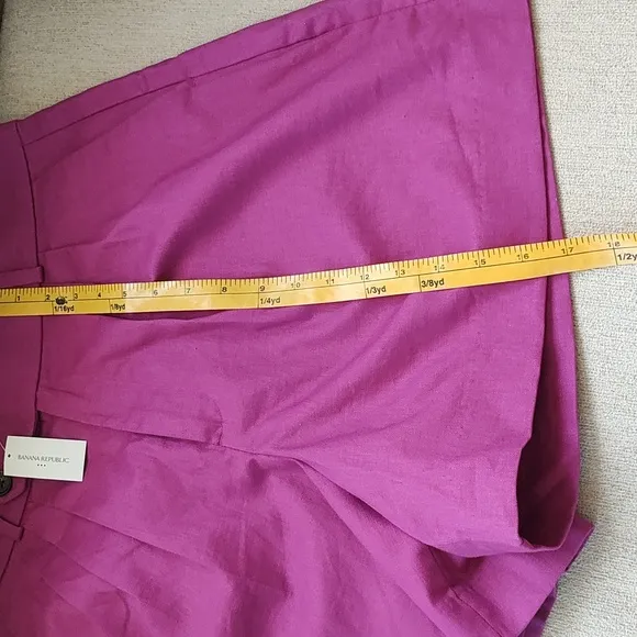 New BR Linen Blend Shorts Size 6