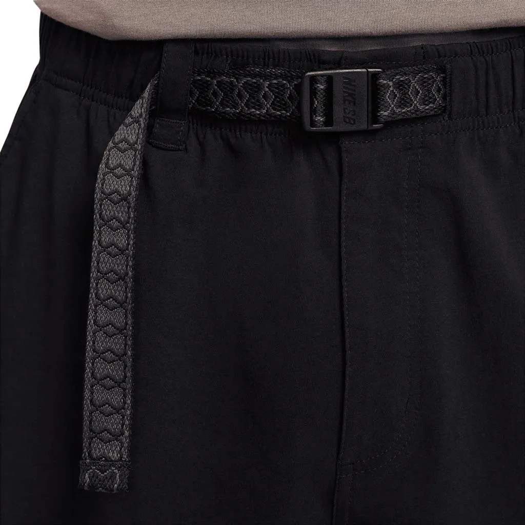 NIKE SB DRI-FIT KEARNY CARGO SHORT - BLACK/WHITE