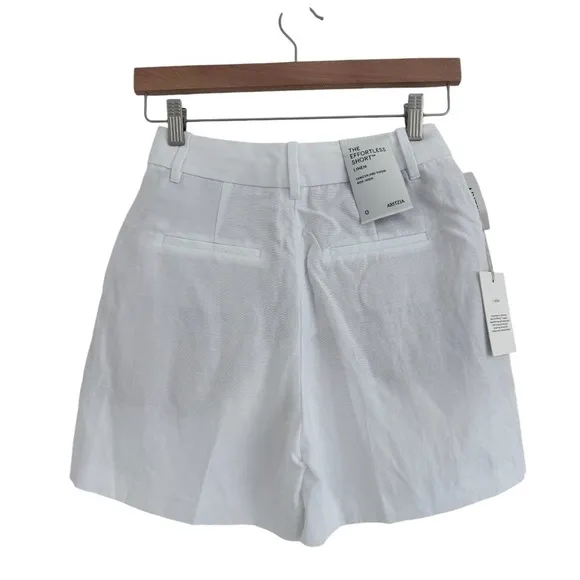 NWT Aritzia Effortless Linen Shorts in Mid Thigh