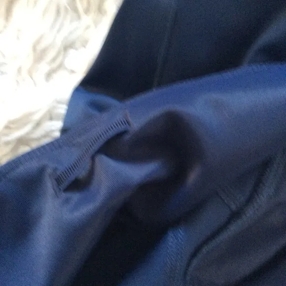 NWT Brooks Method 8” Short Tight