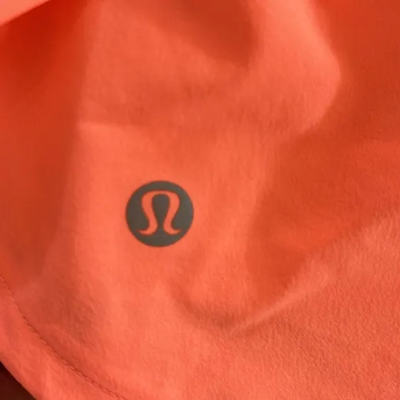 NWT Lululemon Athletica Speed up running shorts Sunset size 6 MR 4” inseam