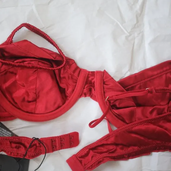 NWT RUFFLED RED SILK BRA.