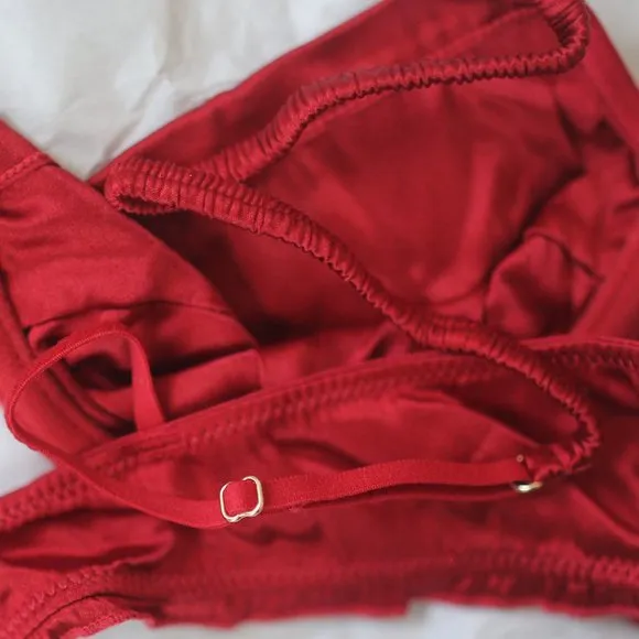 NWT RUFFLED RED SILK BRA.