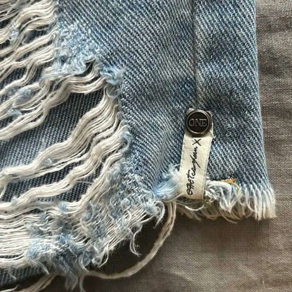 One Teaspoon Stevie High Waisted Distressed Denim Shorts