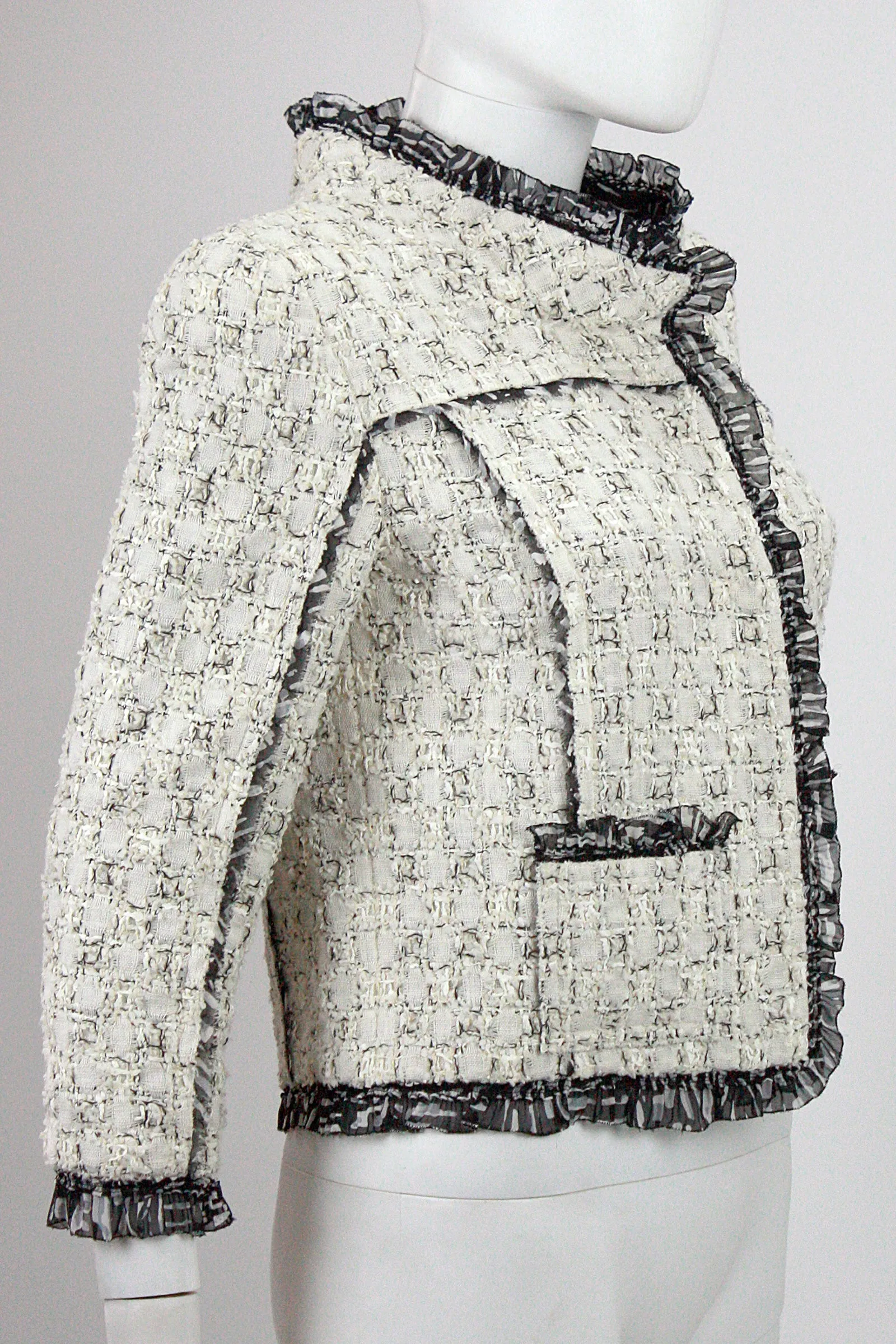 OSCAR DE LA RENTA Black & White Crop Jacket