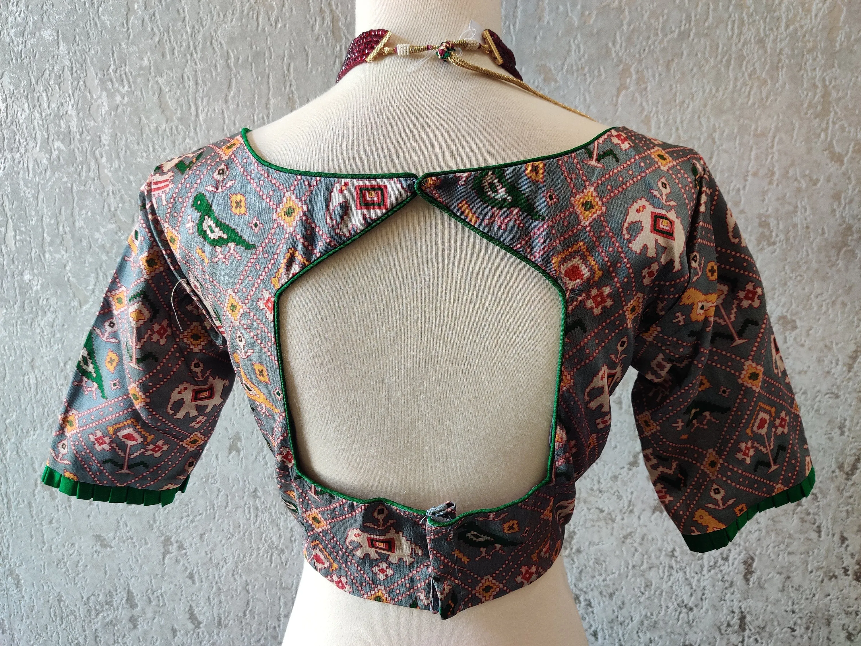 Patola Saree Blouse indian,Latest indian blouse designs,saree blouse designs indiansaree stitched blouse,patterned blouse,pattu Saree blouse