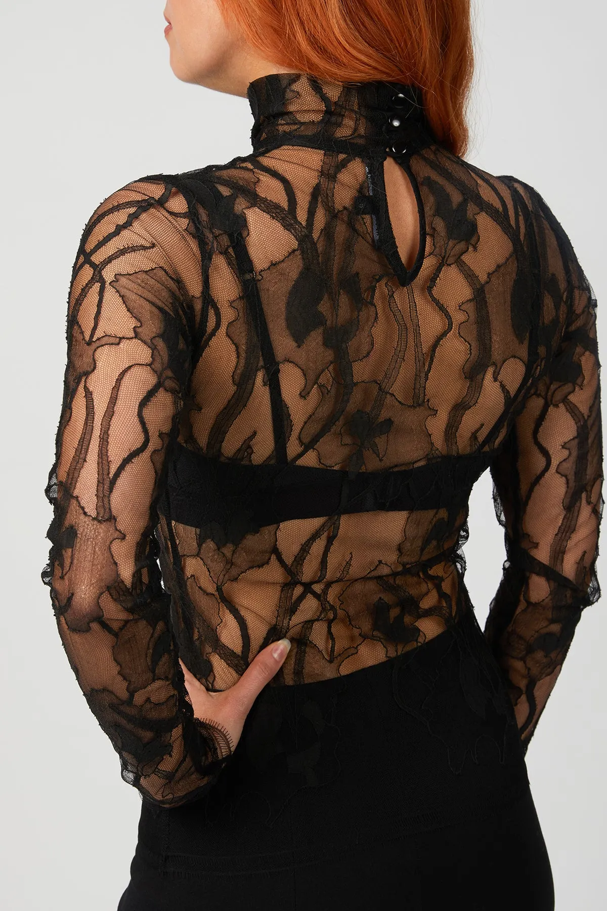 PETRA LACE TOP