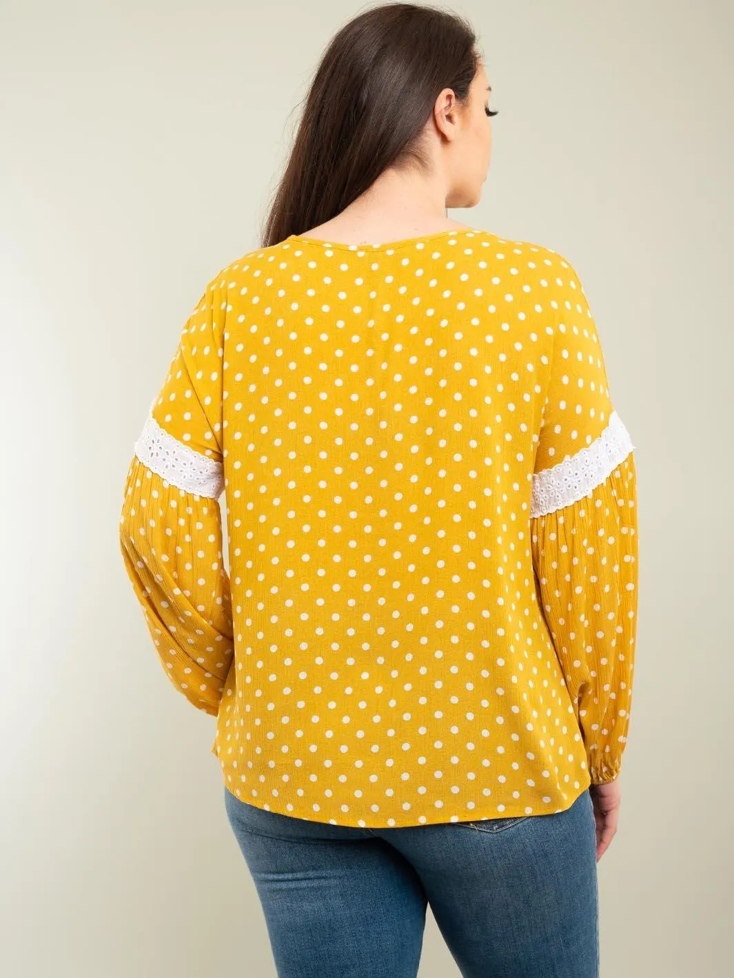 PLUS SIZE POLKA DOTS LONG SLEEVE TOP